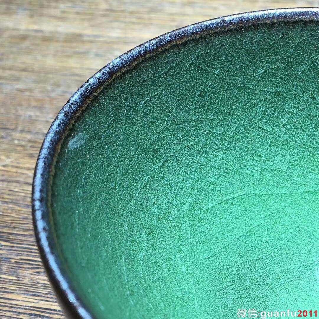 龍窯柴燒精品～冰裂紋翡翠綠！范永壽師傅作品，口徑9.1高4.2