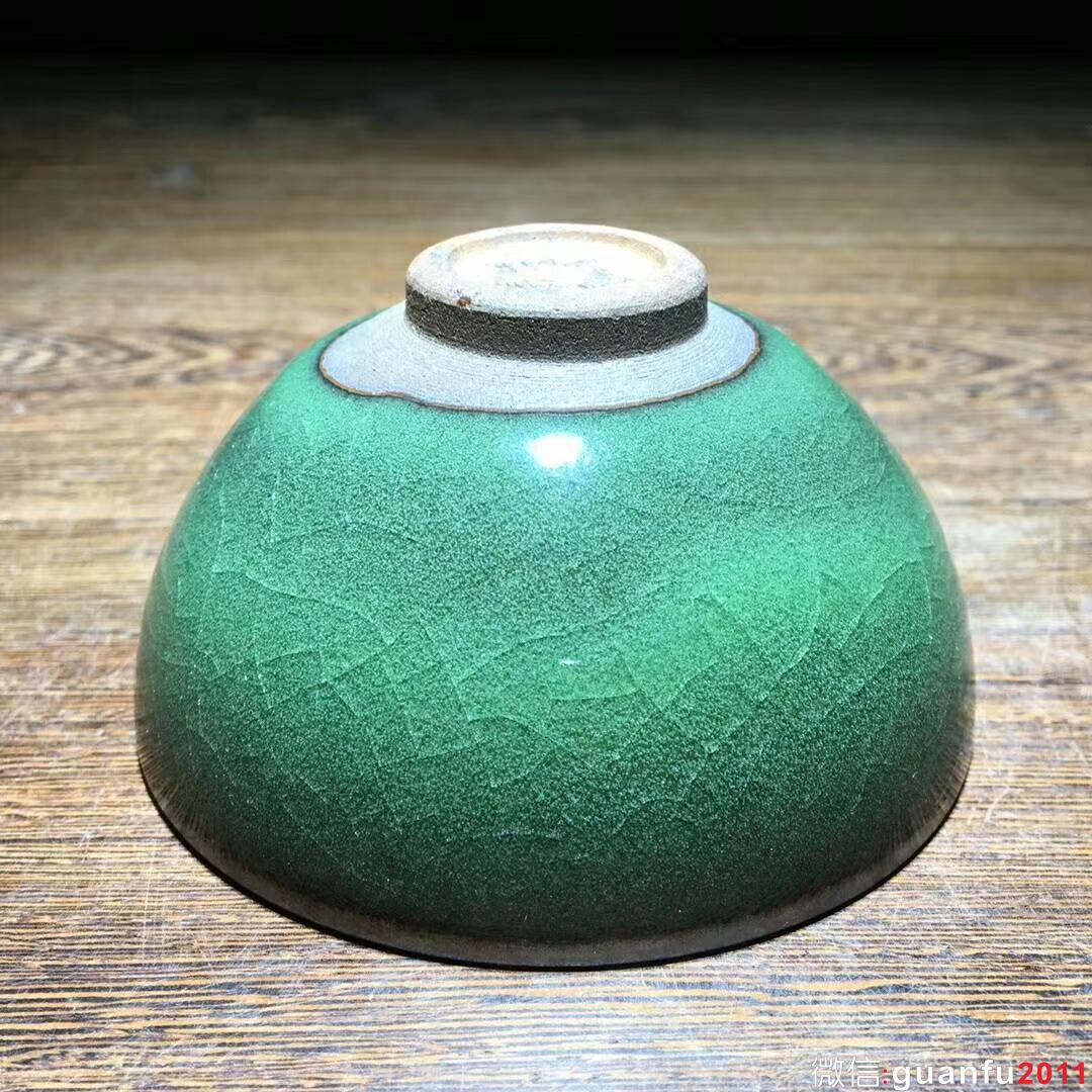龍窯柴燒精品～冰裂紋翡翠綠！范永壽師傅作品，口徑9.1高4.2