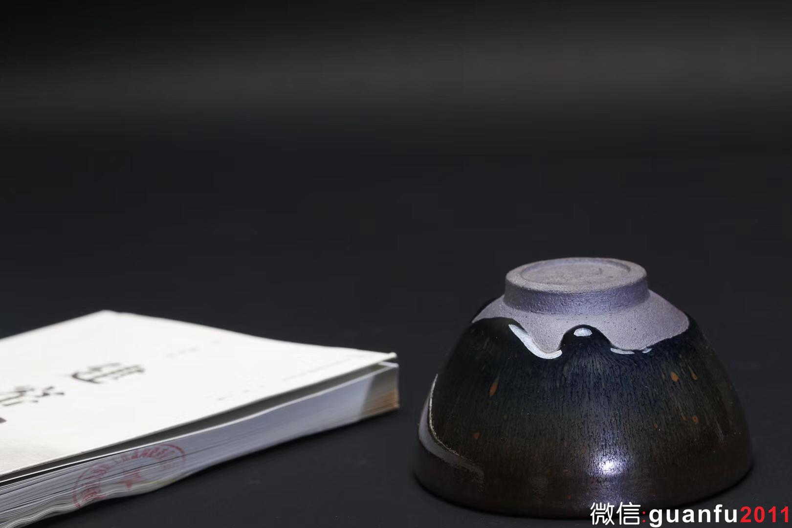 乾窯 吳興乾師傅 仿建青藍(lán)毫盅杯   直徑9.4  高5.6