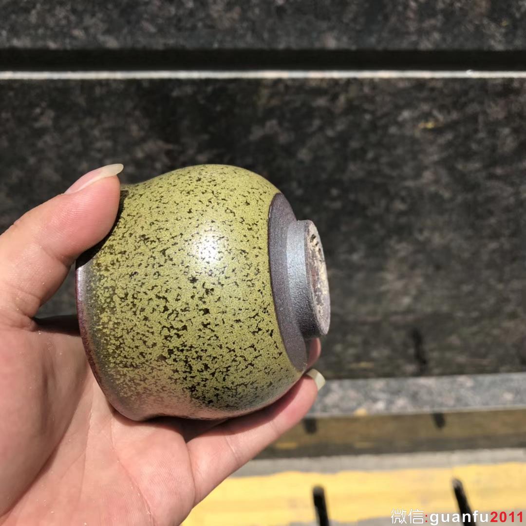 李遠興老師作品:柴燒茶抹綠、完美無瑕精品。