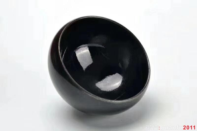 張中欽老師作品 —— 涅槃