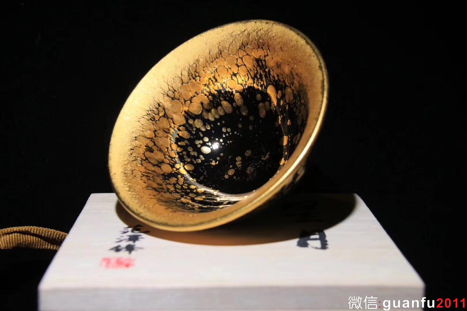 金油滴-范澤鋒老師制 規(guī)格：9.3*4.5公分