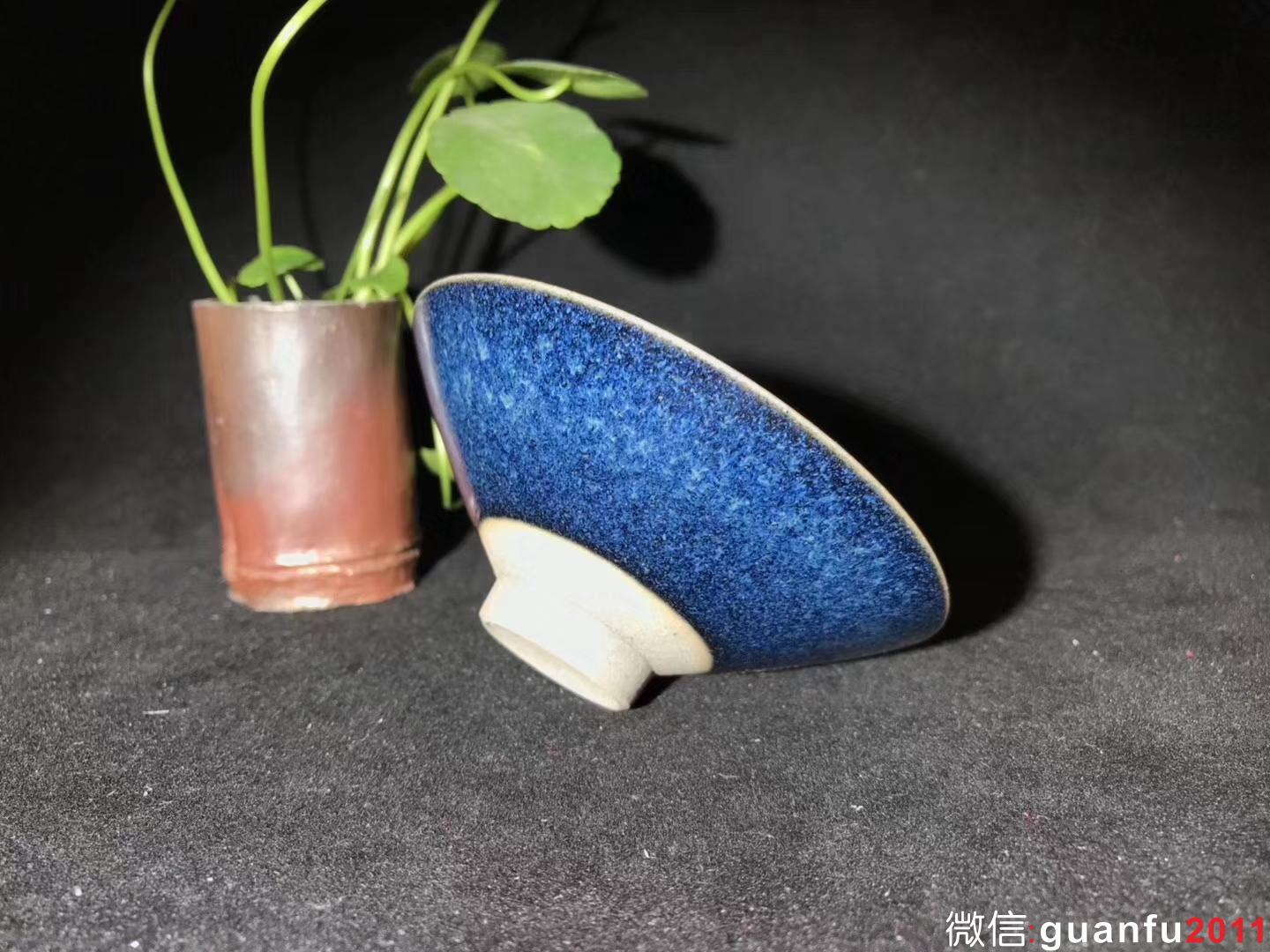 作者：古川剛 老師 作品：蒼滴天目 口徑：9.6cm*3.5cm 產(chǎn)地：日本