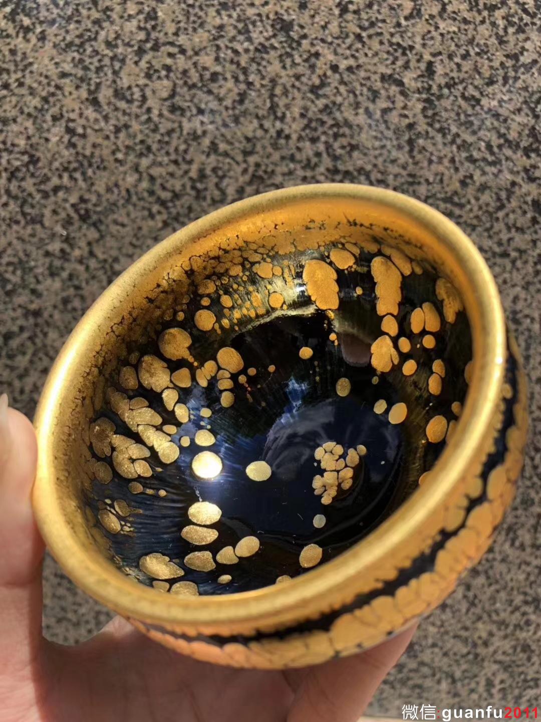 范澤鋒老師【鷓鴣斑 金油滴 】   極品口徑：9.2高：6.8公分束口