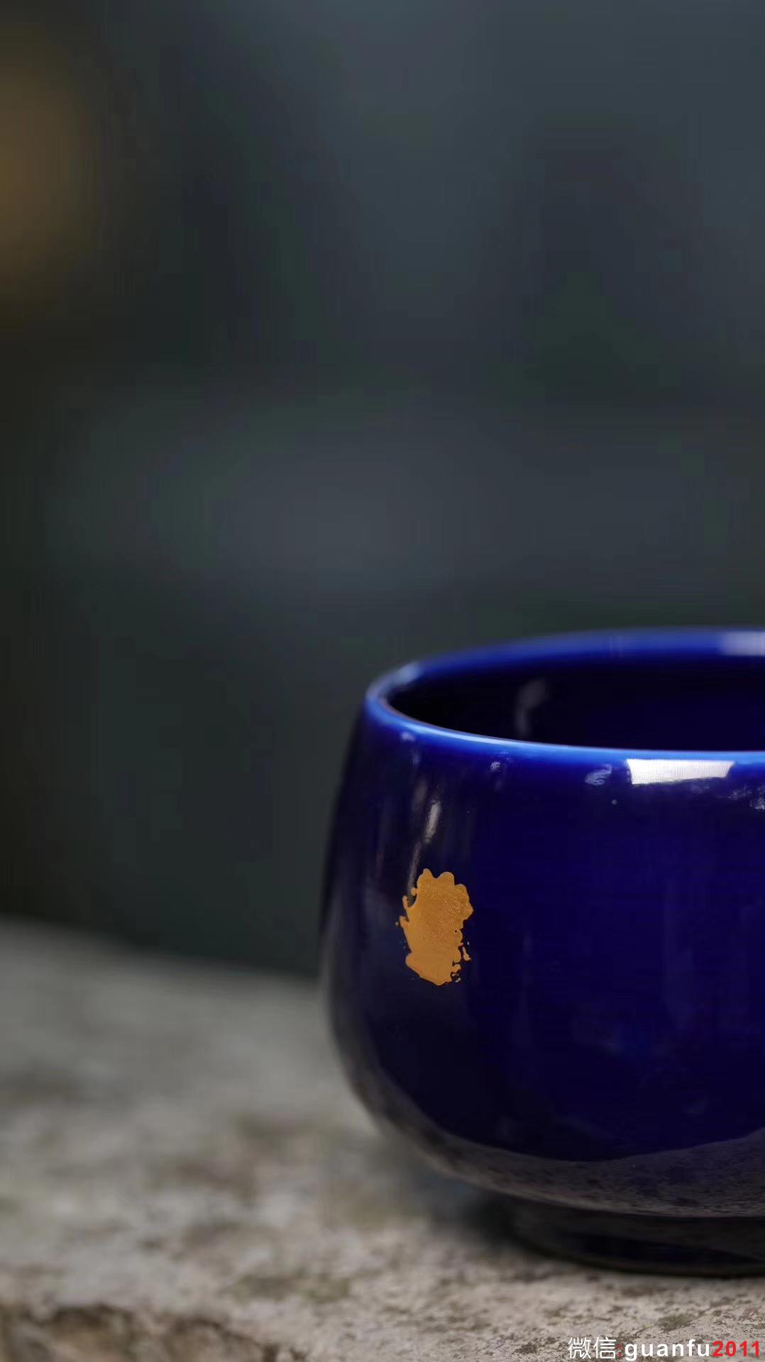 《藍寶國王系列》 【藍寶皇后】:范澤鋒制 口徑:8.8公分高5.5公分