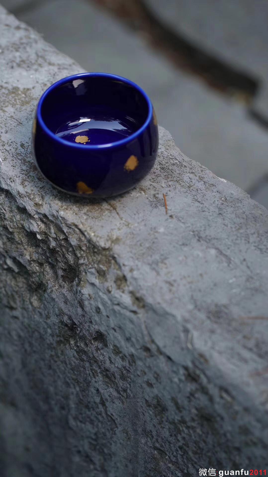 《藍寶國王系列》 【藍寶皇后】:范澤鋒制 口徑:8.8公分高5.5公分