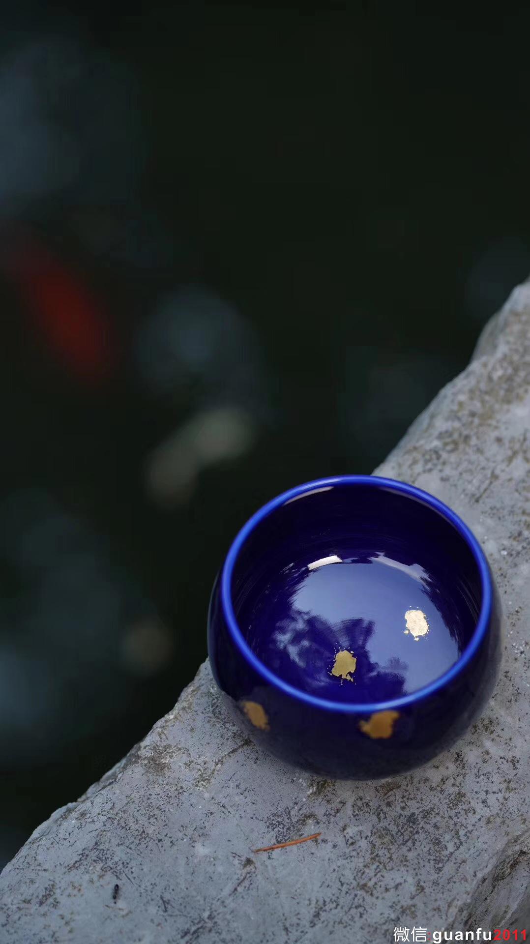 《藍寶國王系列》 【藍寶皇后】:范澤鋒制 口徑:8.8公分高5.5公分