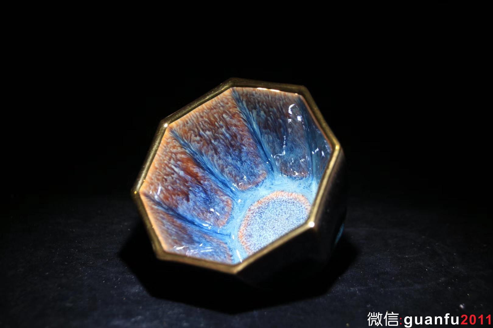 【八面玲瓏】星月盞 描金邊四戶八窗明,玲瓏逼上清. 范澤鋒制口徑:10.8公分高6公分