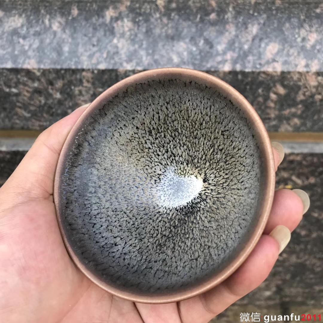 水出勝 紫光油滴 口徑9.3 天然的胎土和釉礦石的完美結(jié)合