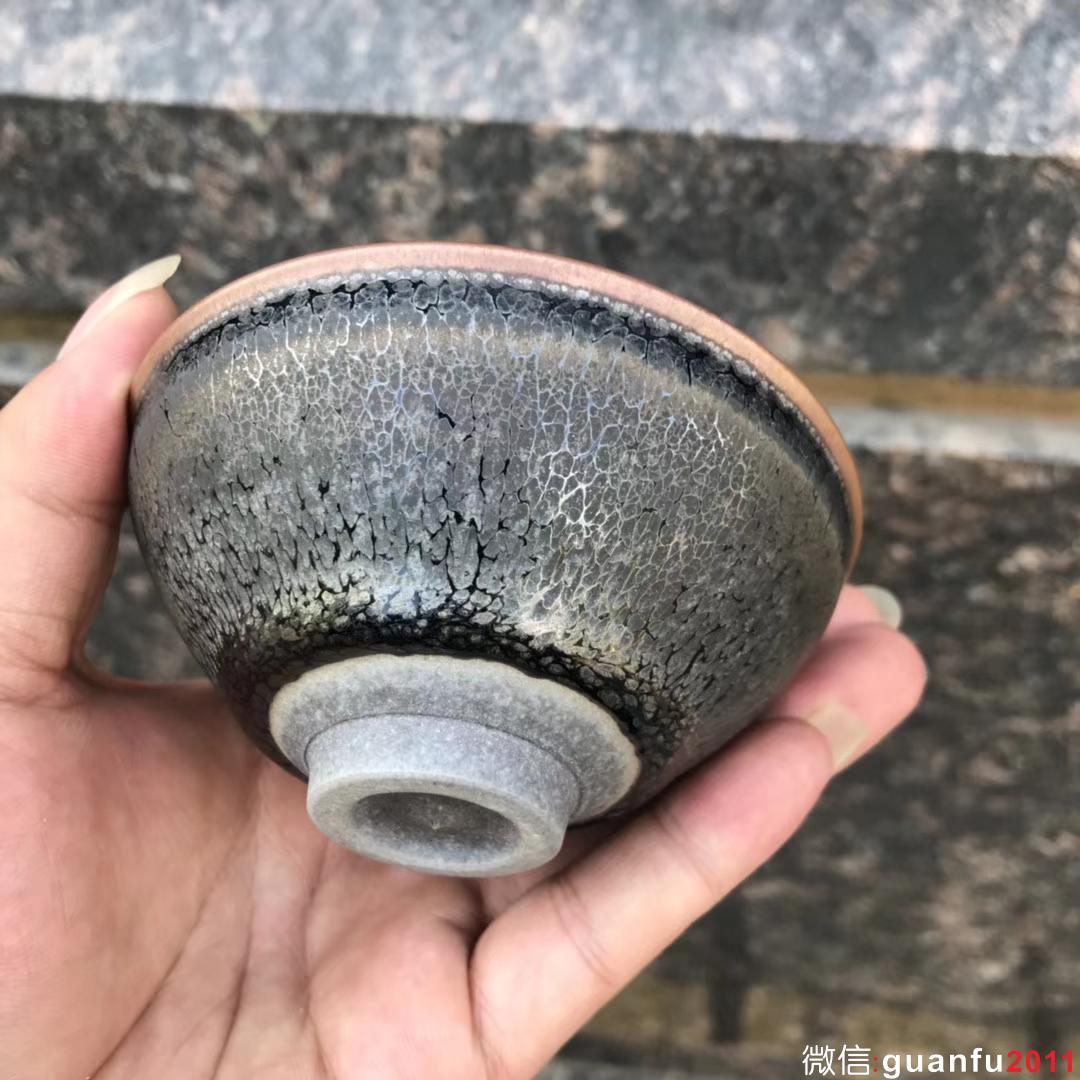 水出勝 紫光油滴 口徑9.3 天然的胎土和釉礦石的完美結(jié)合