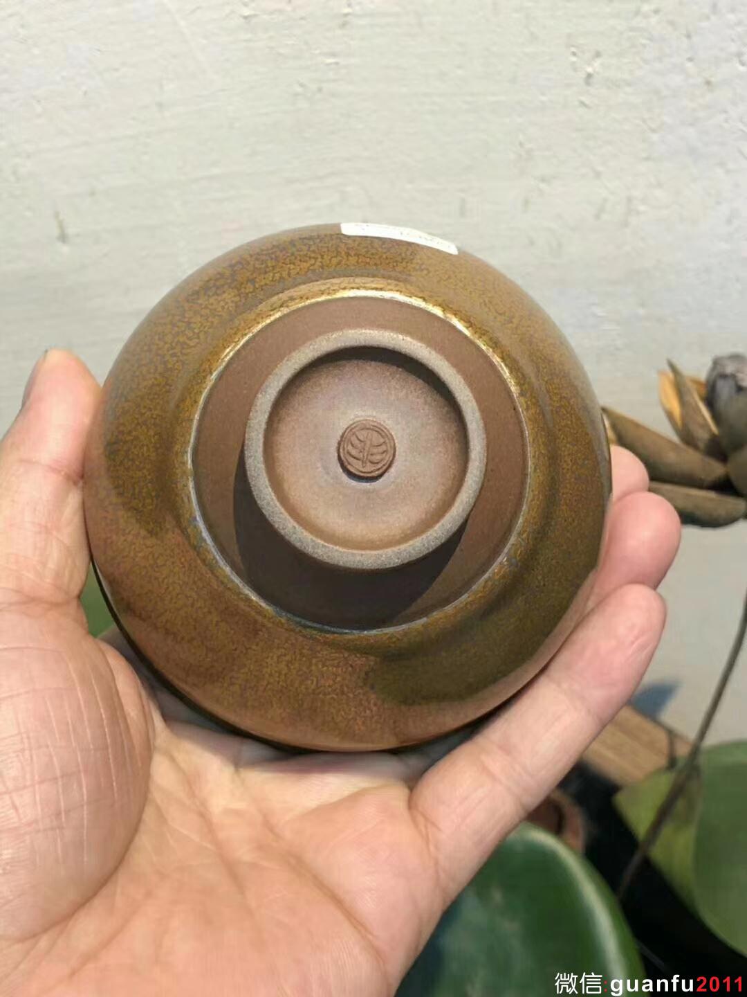 范澤鋒老師：星月盞 （金絲玉毫）（瓷胎） （紫砂眙） 口：9高：5 全稱“國(guó)家級(jí)研究員級(jí)高級(jí)工藝美術(shù)師”