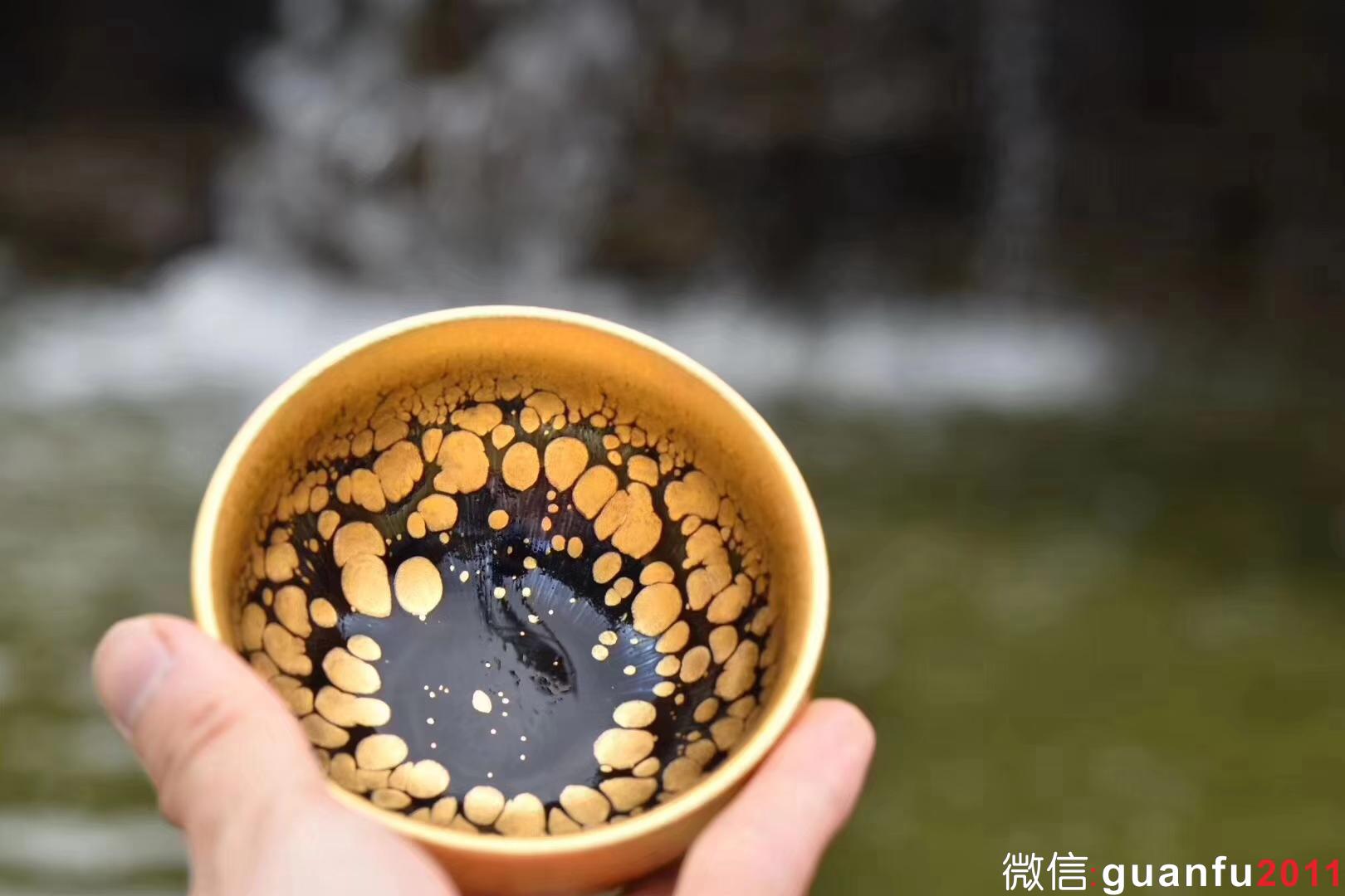 范澤鋒老師作品 ——新出爐【金油滴】 斂口 禪定 （柿圓） 口徑：8.8高5公分