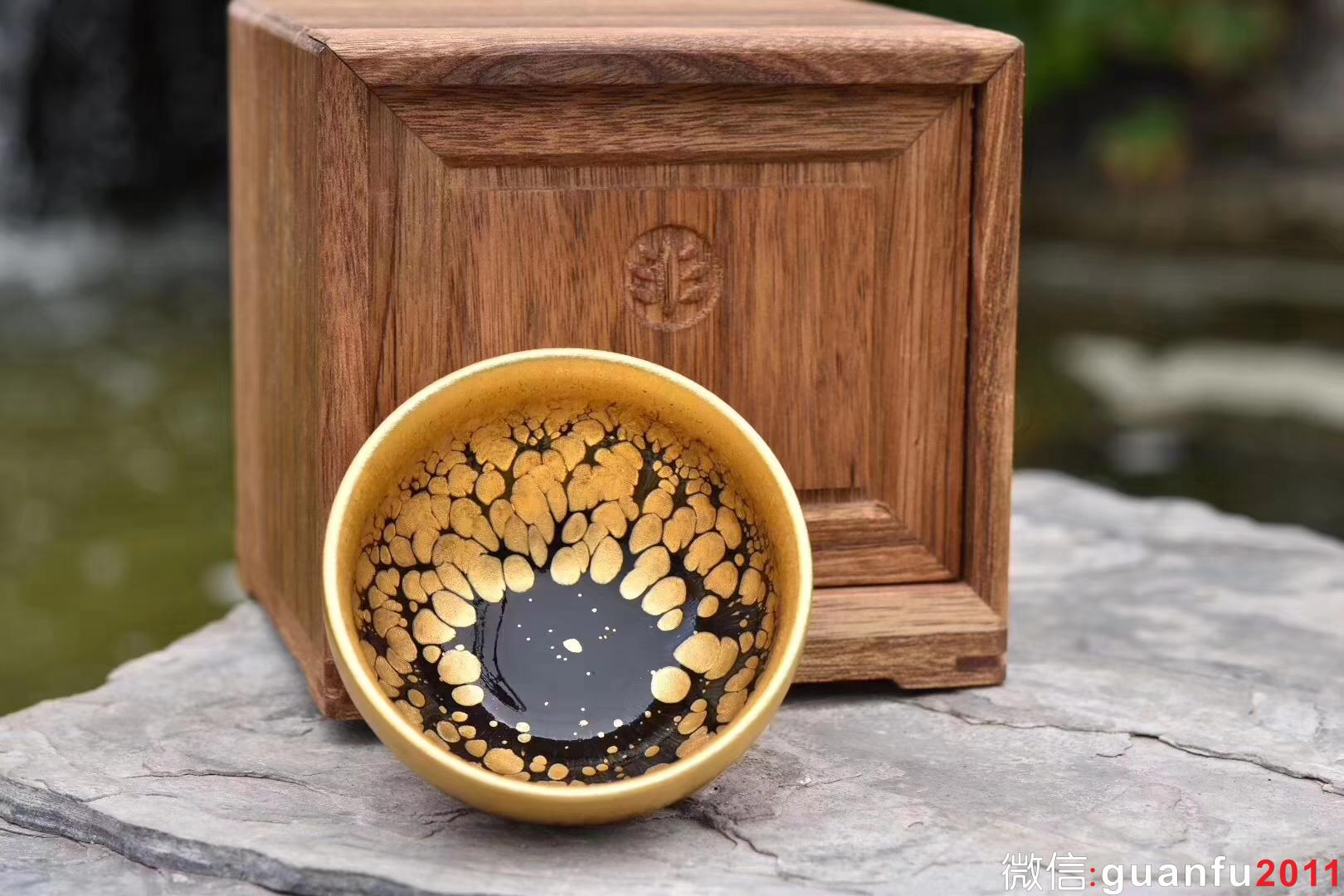 范澤鋒老師作品 ——新出爐【金油滴】 斂口 禪定 （柿圓） 口徑：8.8高5公分