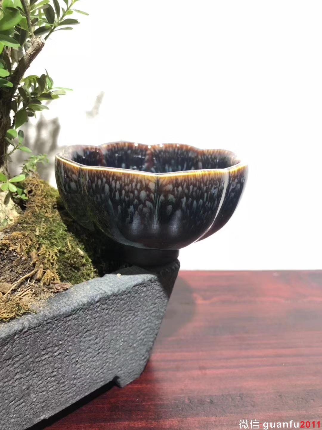 作者：范澤鋒老師作品：【盈珠】 口徑：8.8cm*5cm手捧如花  器型與斑紋的完美演繹