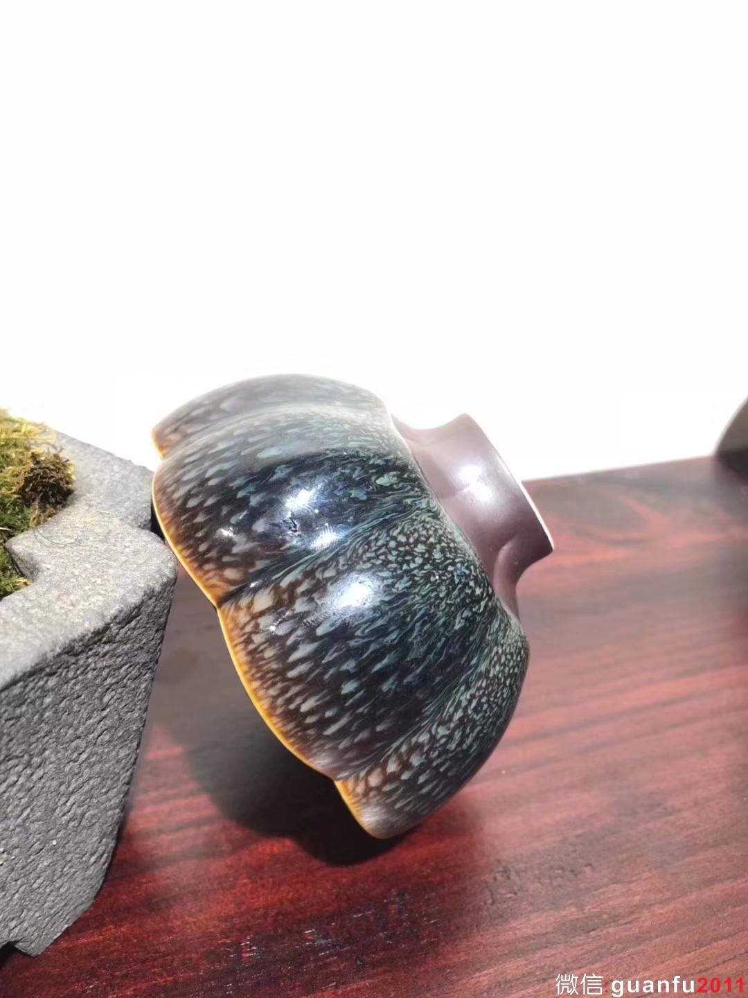 作者：范澤鋒老師作品：【盈珠】 口徑：8.8cm*5cm手捧如花  器型與斑紋的完美演繹