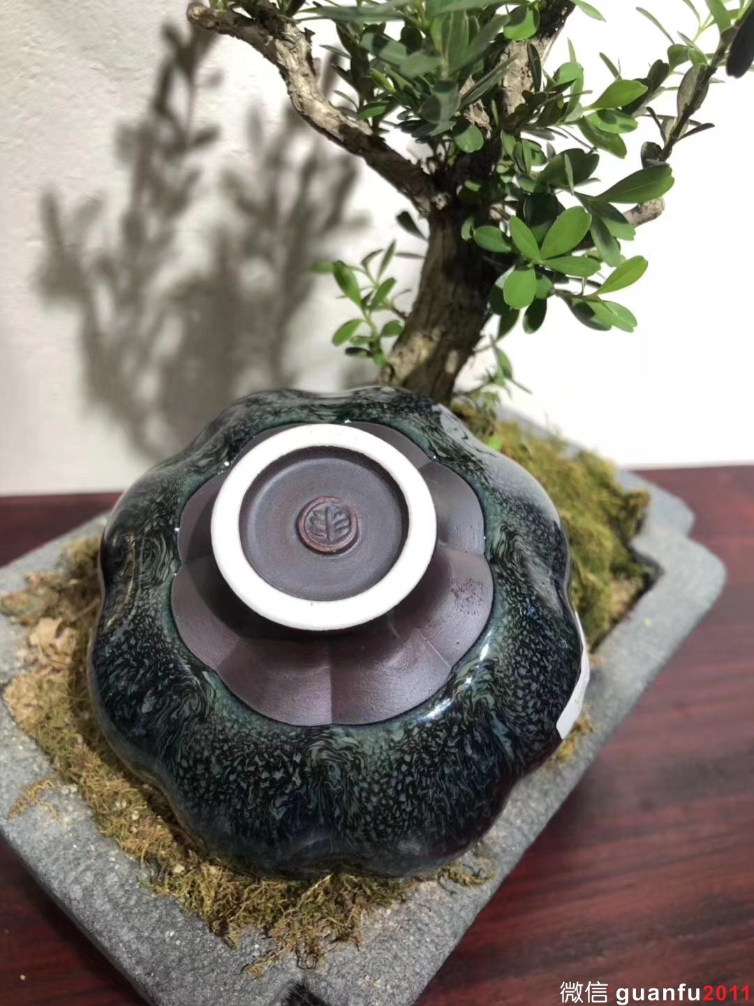 作者：范澤鋒老師作品：【盈珠】 口徑：8.8cm*5cm手捧如花  器型與斑紋的完美演繹