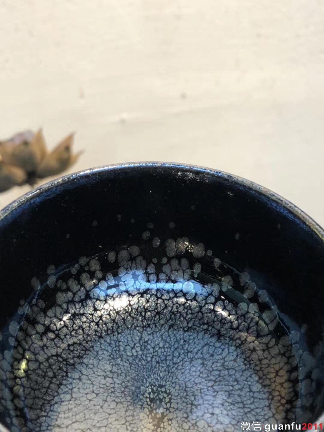 華御 陳春華老師 黑釉油滴 古樸而典雅，幽玄而深邃。