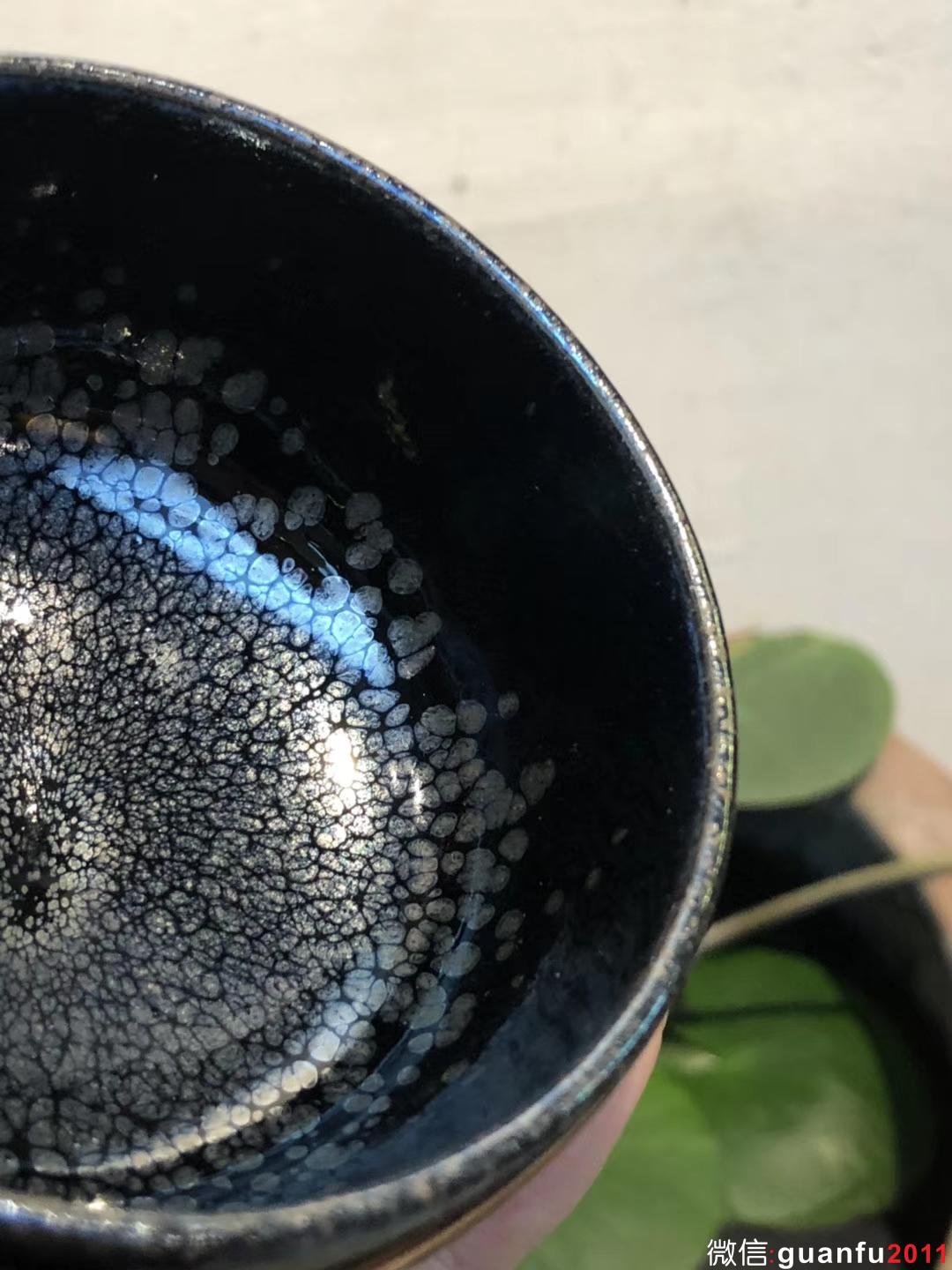 華御 陳春華老師 黑釉油滴 古樸而典雅，幽玄而深邃。