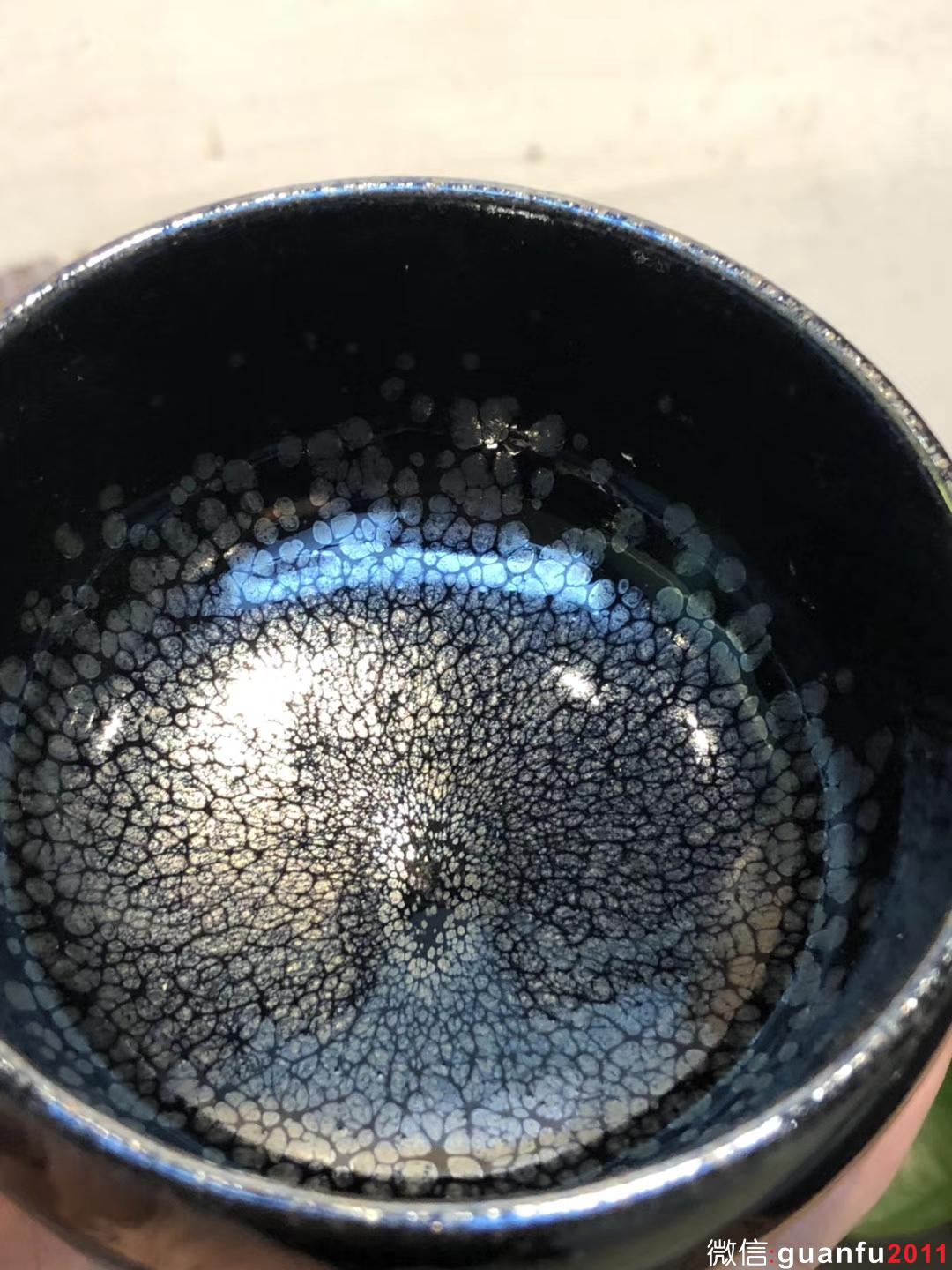 華御 陳春華老師 黑釉油滴 古樸而典雅，幽玄而深邃。