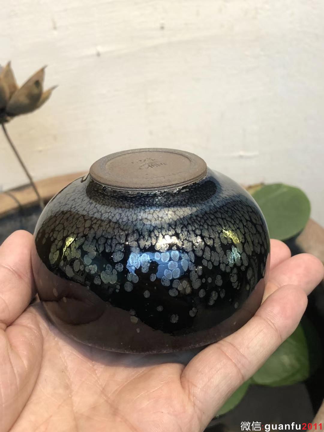 華御 陳春華老師 黑釉油滴 古樸而典雅，幽玄而深邃。