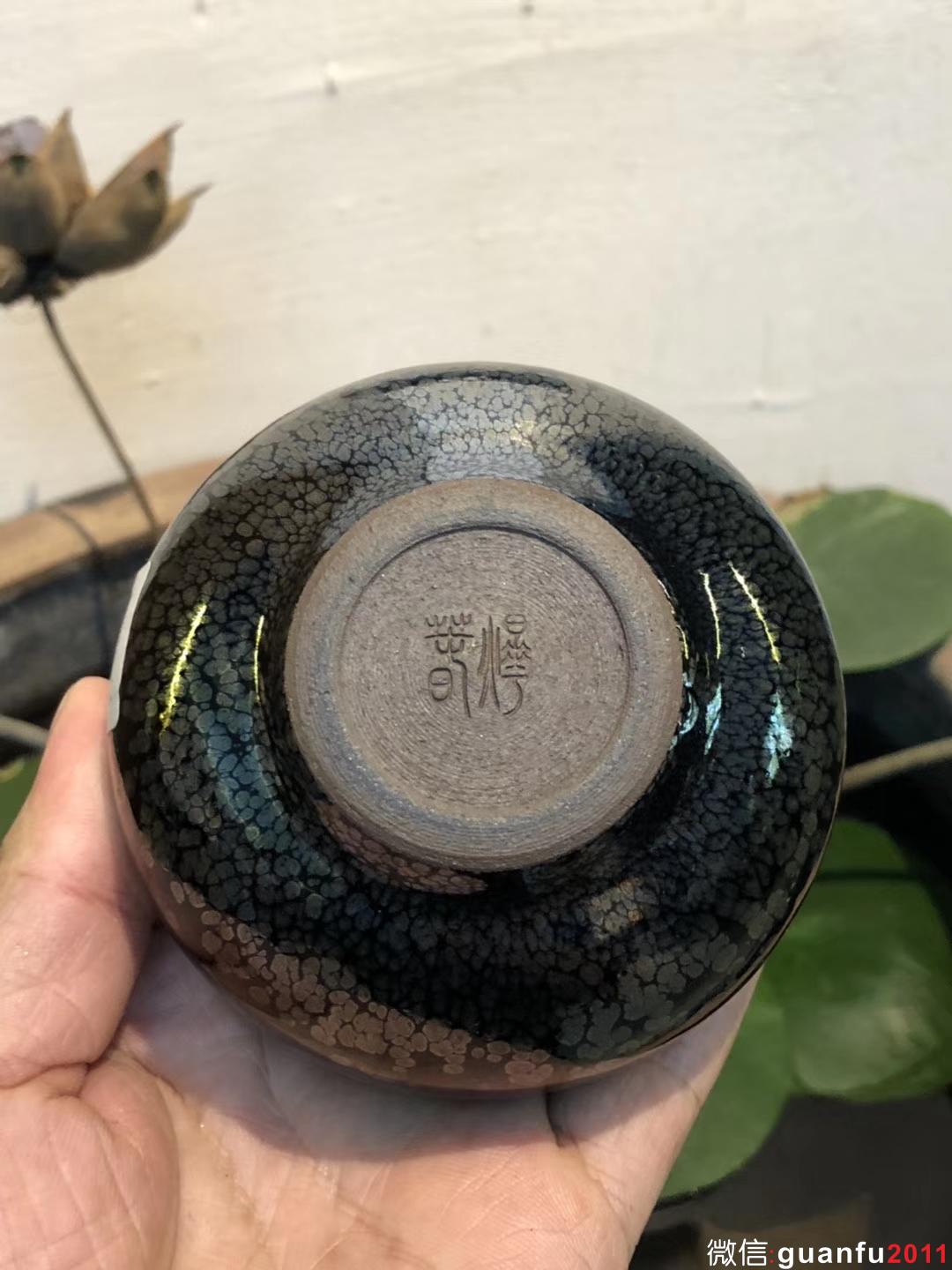 華御 陳春華老師 黑釉油滴 古樸而典雅，幽玄而深邃。