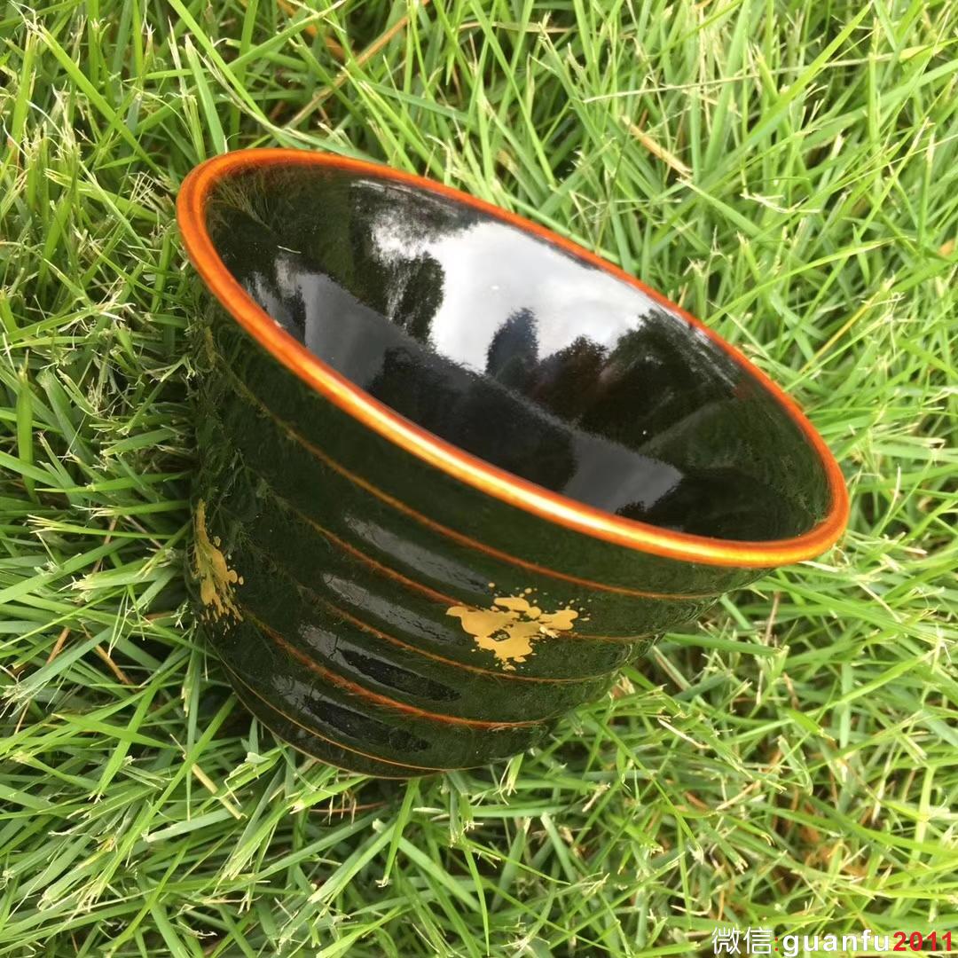 作者：范澤鋒老師 作品：金蟬翼 口徑：8.6x5.8  cm