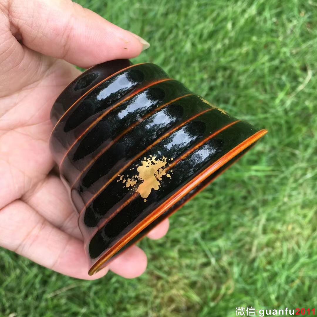 作者：范澤鋒老師 作品：金蟬翼 口徑：8.6x5.8  cm