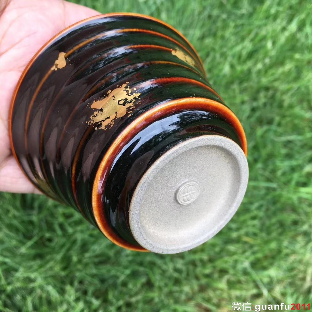 作者：范澤鋒老師 作品：金蟬翼 口徑：8.6x5.8  cm