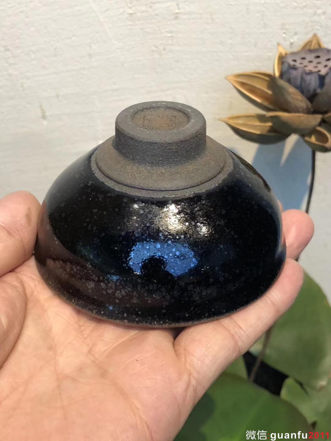 李盞工坊 助理工藝美術(shù)師 李昌海老師 純金油滴-黑釉茶盞 口徑：8.6高：5