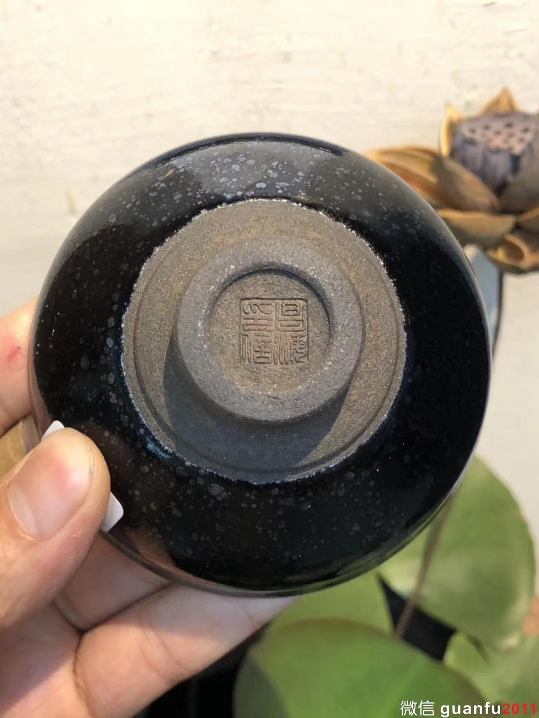 李盞工坊 助理工藝美術(shù)師 李昌海老師 純金油滴-黑釉茶盞 口徑：8.6高：5