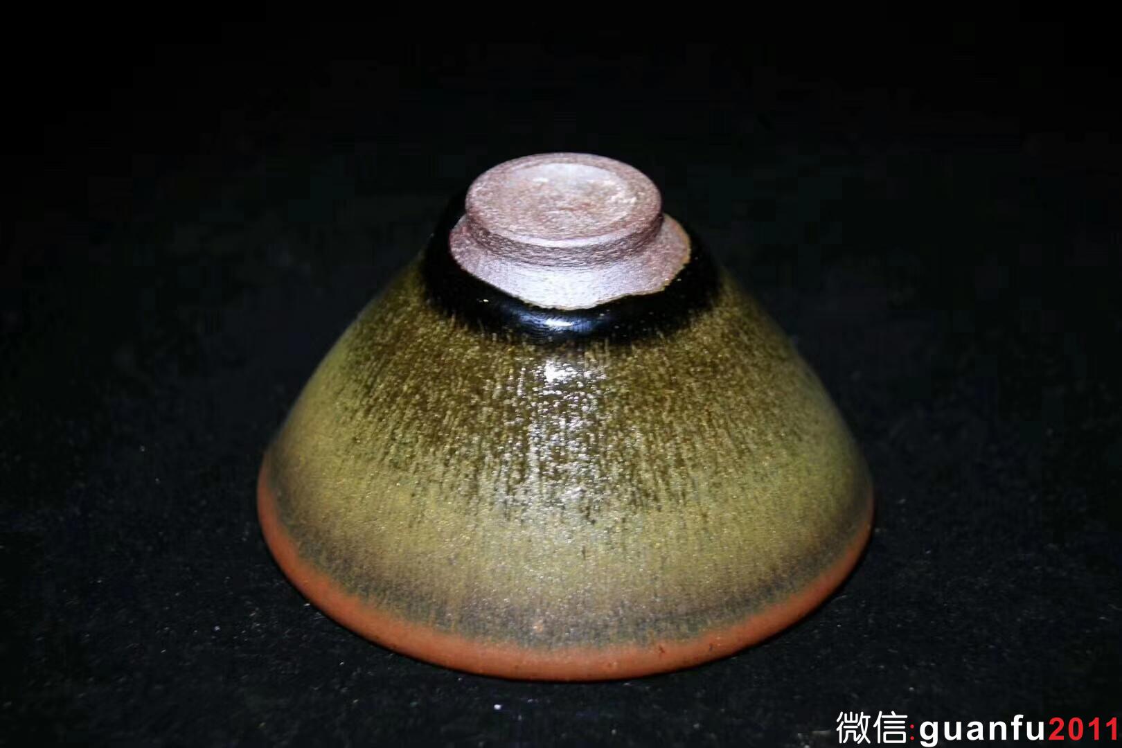 木易陽柴燒 【作者】楊興生老師 作品 【品名】柴燒 【規(guī)格】9.5 x 5.3 cm