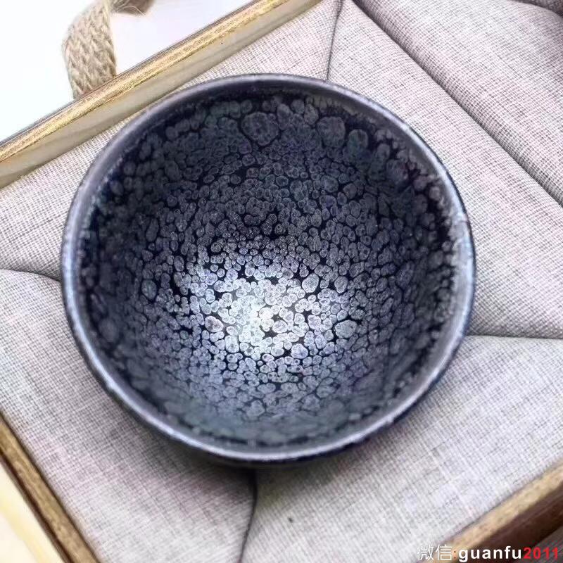 【作者】陳葉琦老師 作品 【品名】天眼對(duì)杯 【規(guī)格】8 x 4.5 cm