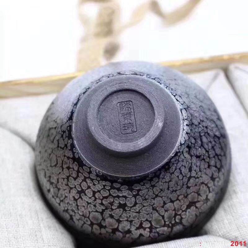 【作者】陳葉琦老師 作品 【品名】天眼對(duì)杯 【規(guī)格】8 x 4.5 cm