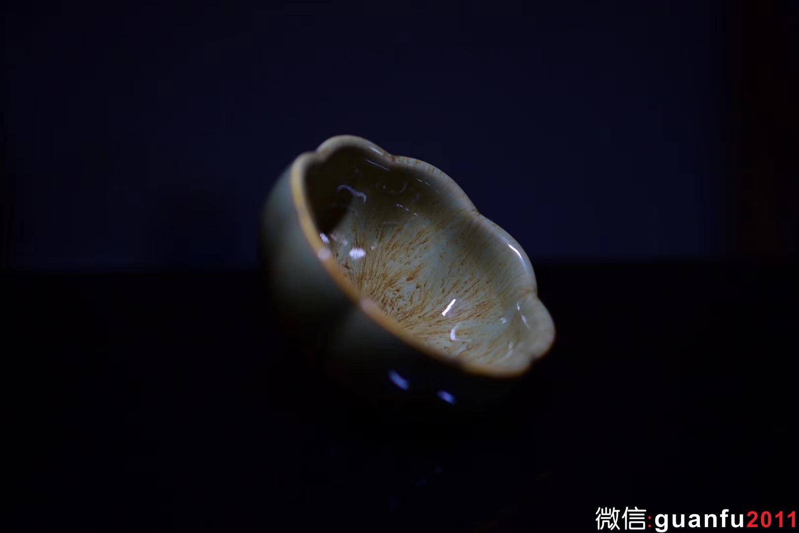 【盈珠】手捧如花 器型與斑紋的完美演繹 口徑：8.6*4.7公分 范澤鋒老師制