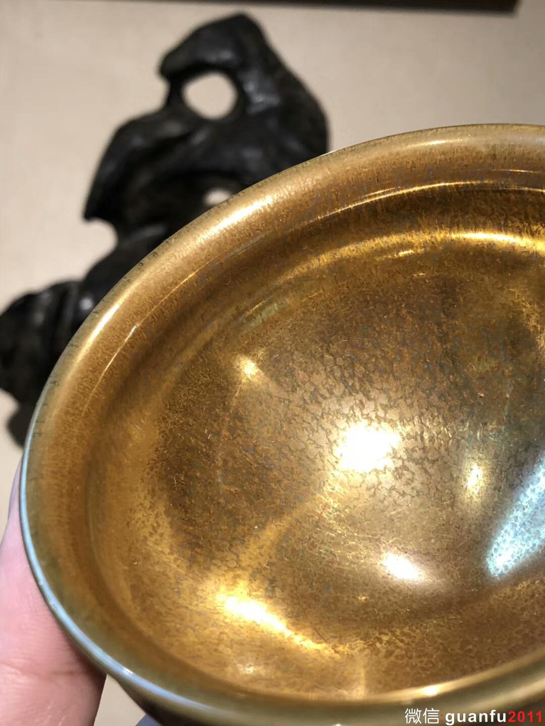 （金絲玉毫）范澤鋒老師 高級(jí)工藝美術(shù)師 金絲玉毫 瓷胎 口徑：9高：6 收藏級(jí) 天然胎土和釉礦石的完美結(jié)合