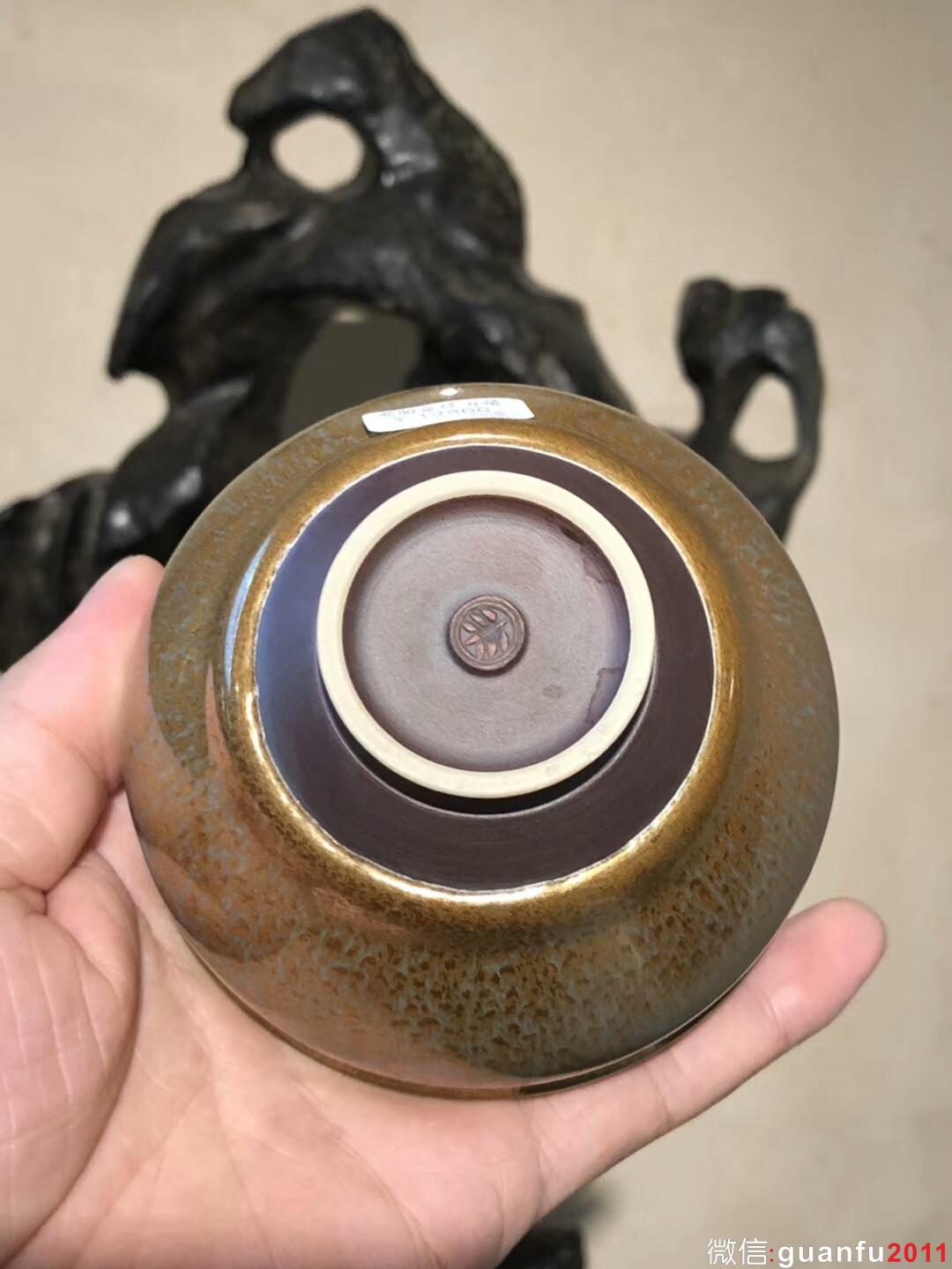 （金絲玉毫）范澤鋒老師 高級(jí)工藝美術(shù)師 金絲玉毫 瓷胎 口徑：9高：6 收藏級(jí) 天然胎土和釉礦石的完美結(jié)合