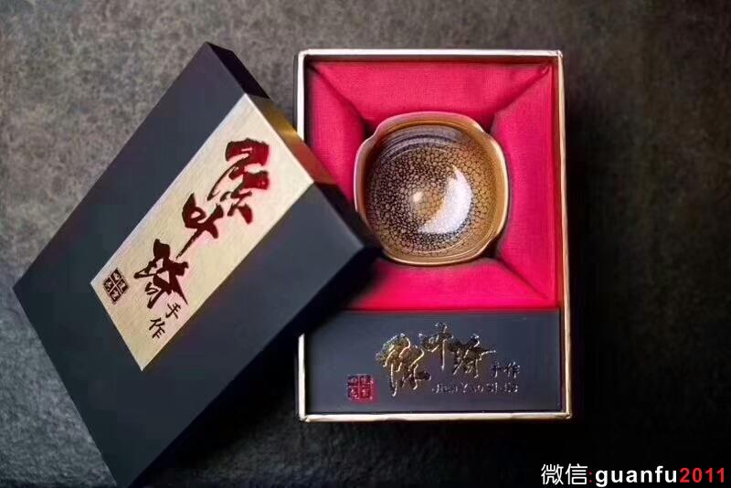 陳葉琦師傅作品（方圓）盞盞有方圓，人亦如此，方口為正，行君子之道，圓底為周，處八面玲瓏