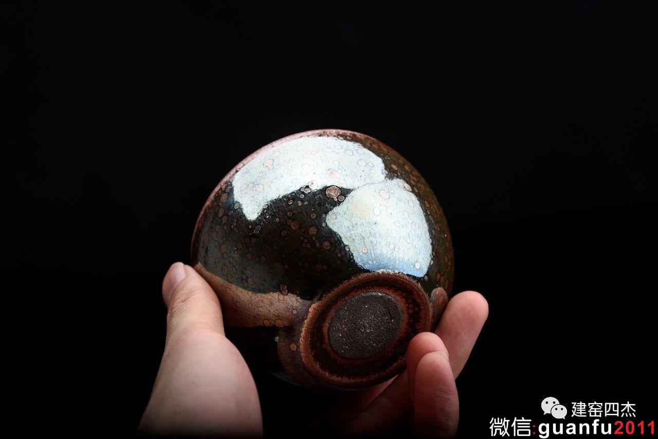 夕有余暉，心無旁騖——廖銘新品「夕暉」上市