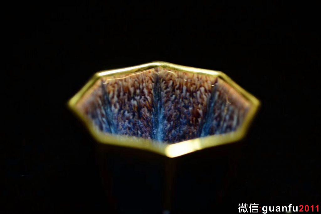 八面玲瓏(描金口) 規(guī)格尺寸:10.5公分高6公分  漢風(fēng)八韻(描金口) 規(guī)格尺寸:8.5公分高5公分  范澤鋒作品收藏級