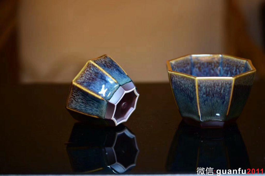 八面玲瓏(描金口) 規(guī)格尺寸:10.5公分高6公分  漢風(fēng)八韻(描金口) 規(guī)格尺寸:8.5公分高5公分  范澤鋒作品收藏級