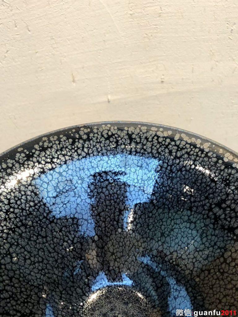 付出才有收獲．一直堅(jiān)持傳統(tǒng)． （華御）傳承人：陳春華老師 （黑釉油滴）建盞 大盞 19口 斗笠