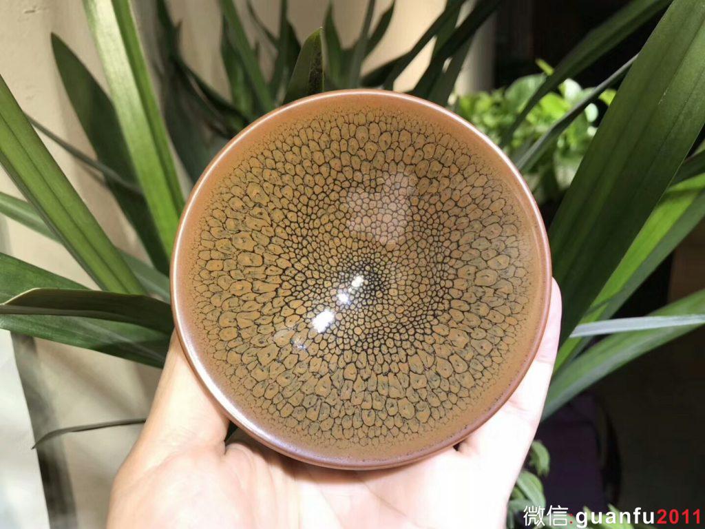 鷓鴣斑系列～ 作者：陳葉琦 作品：萬佛朝圣 四方 ：8cm*5.3cm 斗笠：9.5cm*4.5cm 乾坤：9cm*5.5cm