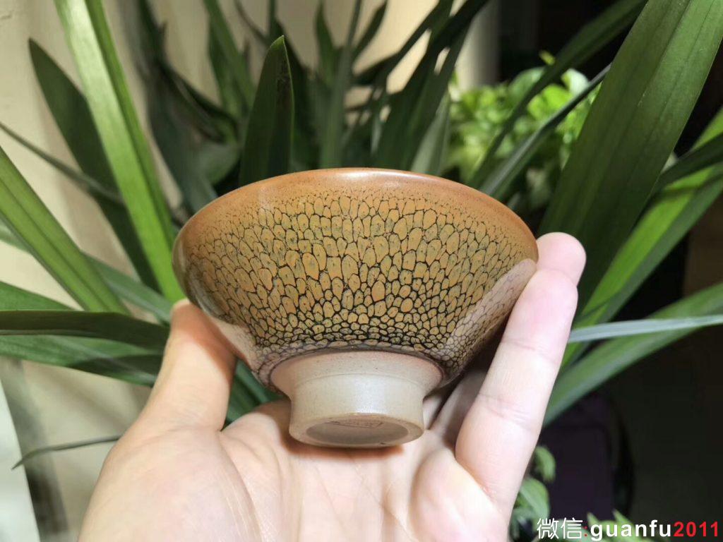 鷓鴣斑系列～ 作者：陳葉琦 作品：萬佛朝圣 四方 ：8cm*5.3cm 斗笠：9.5cm*4.5cm 乾坤：9cm*5.5cm