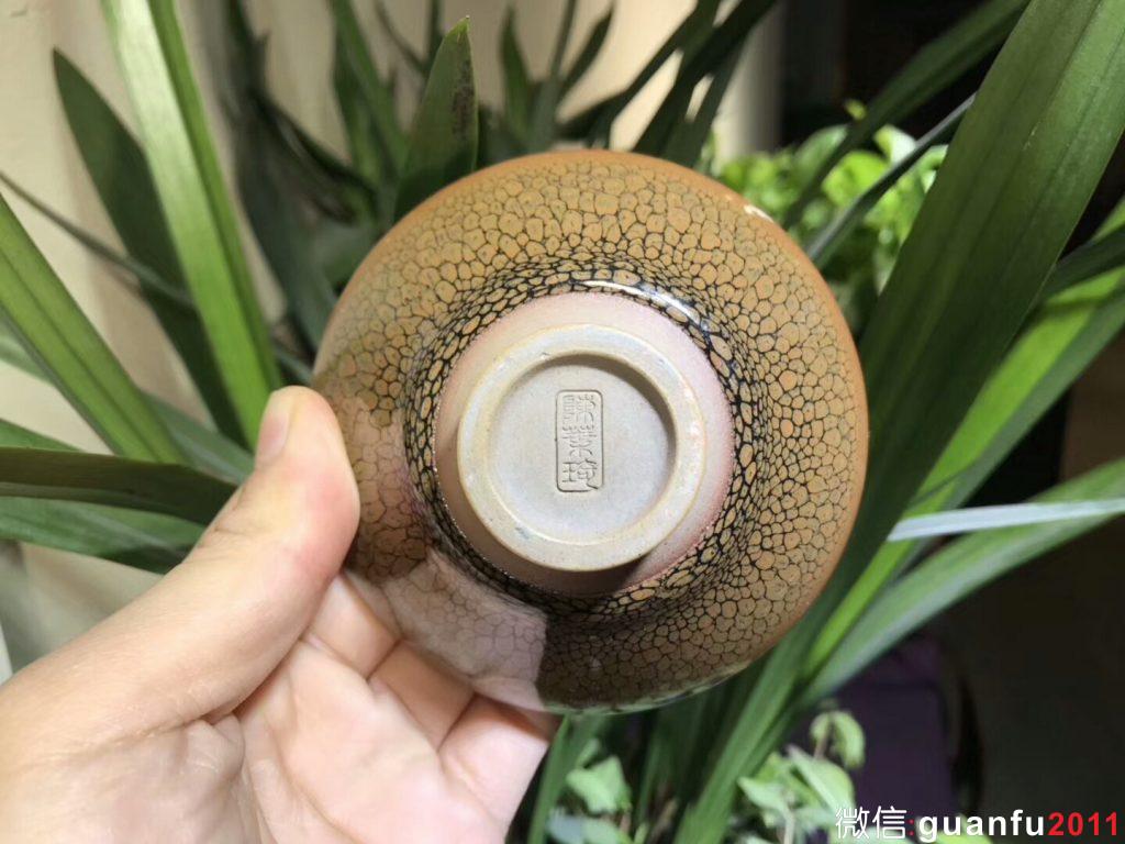 鷓鴣斑系列～ 作者：陳葉琦 作品：萬佛朝圣 四方 ：8cm*5.3cm 斗笠：9.5cm*4.5cm 乾坤：9cm*5.5cm