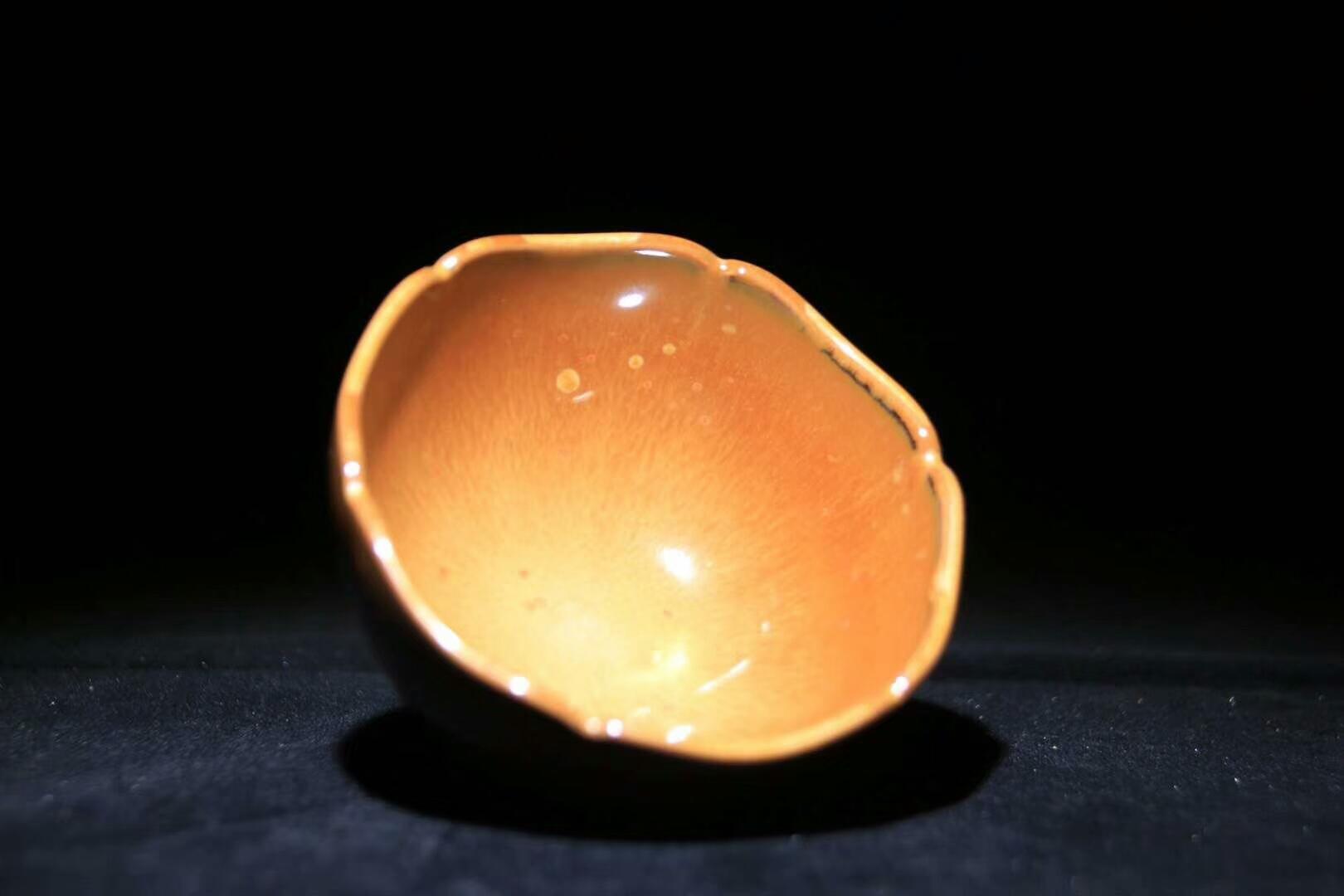 范澤鋒老師 作品只為遇見(jiàn)有緣人——“慧緣”花口器型