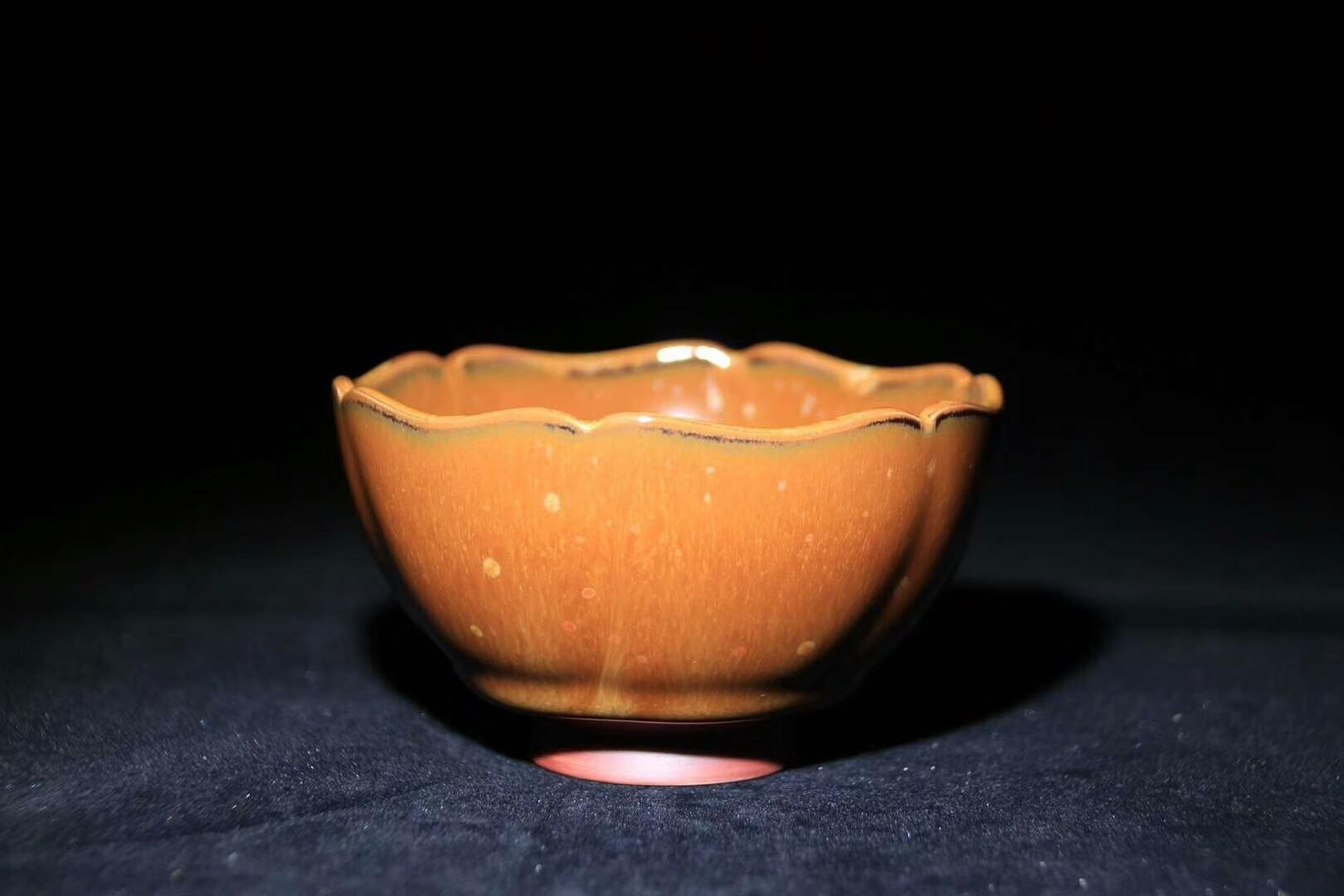 范澤鋒老師 作品只為遇見(jiàn)有緣人——“慧緣”花口器型