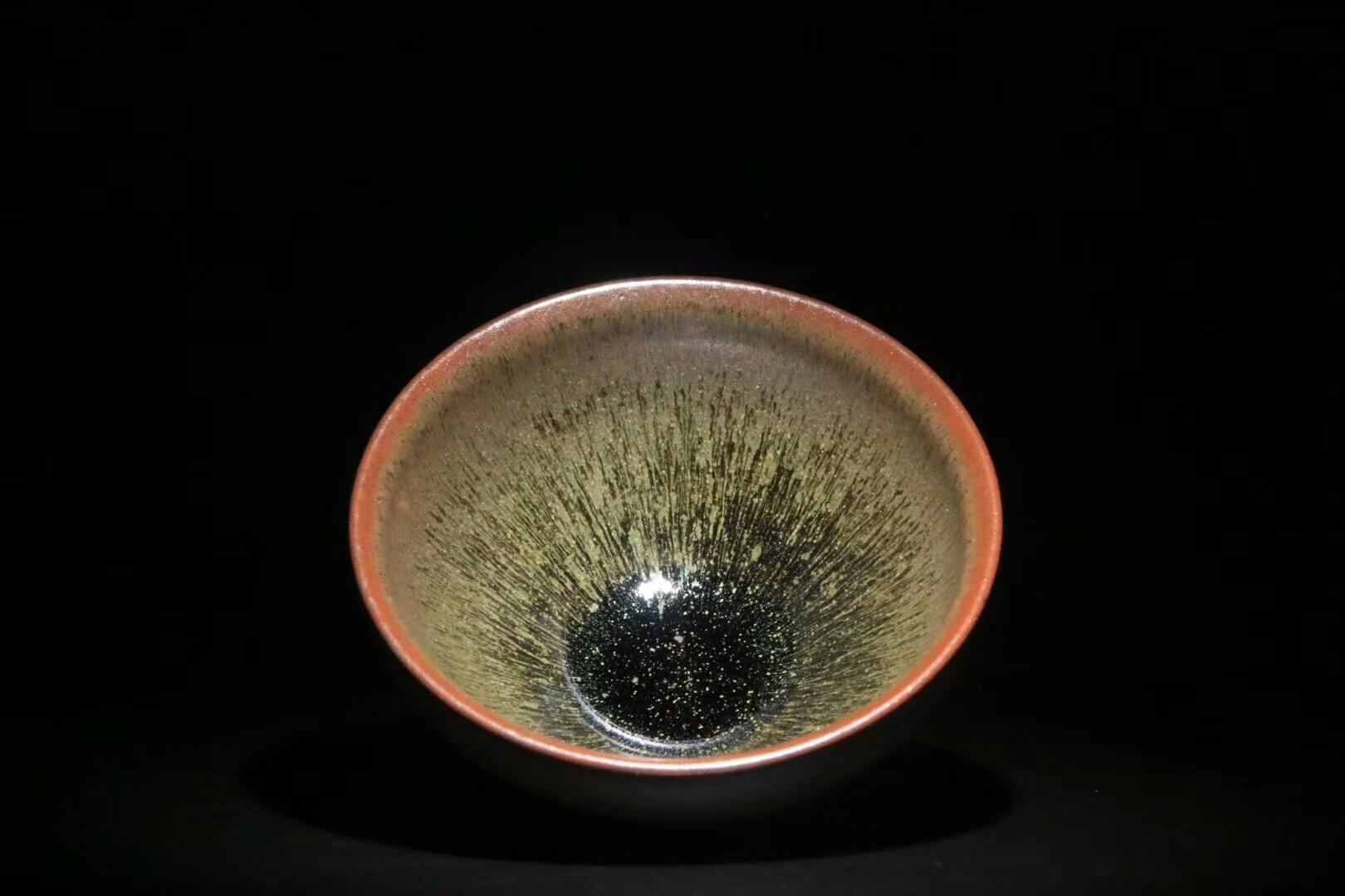 李盞工坊 【作者】李遠(yuǎn)興老師 作品 【品名】柴燒 兔毫 【規(guī)格】9.3 x 5.3 cm