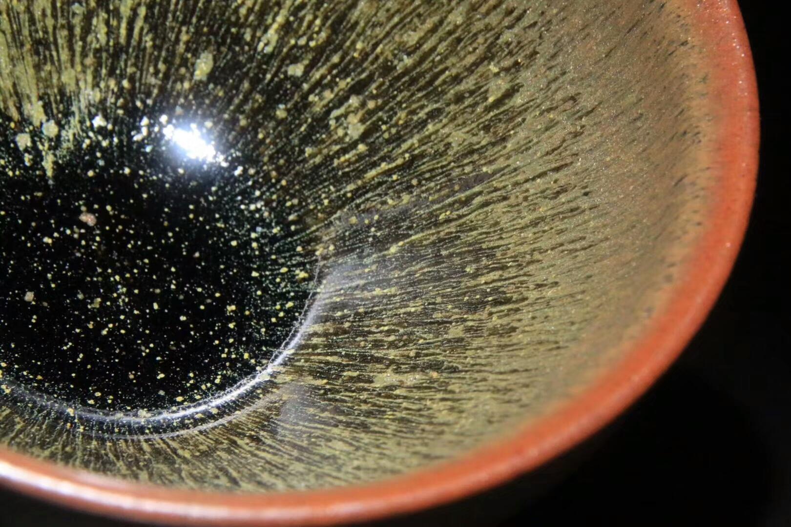 李盞工坊 【作者】李遠(yuǎn)興老師 作品 【品名】柴燒 兔毫 【規(guī)格】9.3 x 5.3 cm