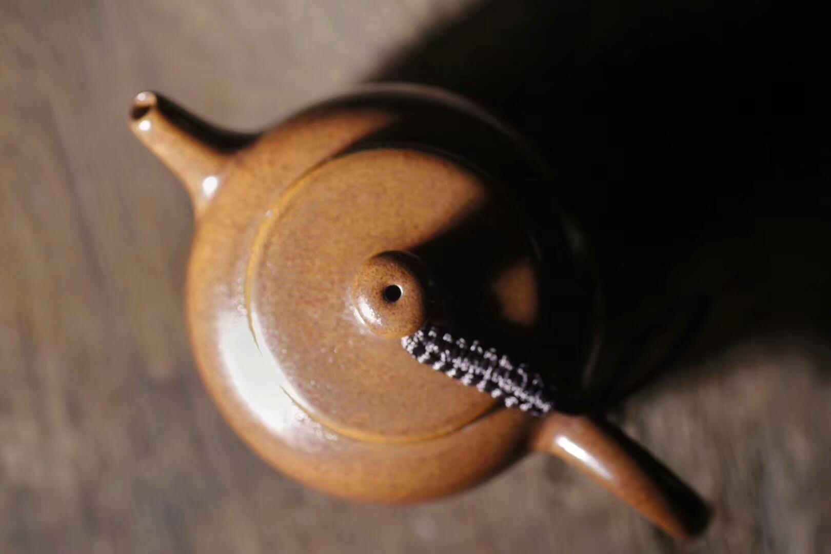 頂級(jí)茶壺 釉面油潤(rùn) 窯氣十足 饒宋達(dá)手作