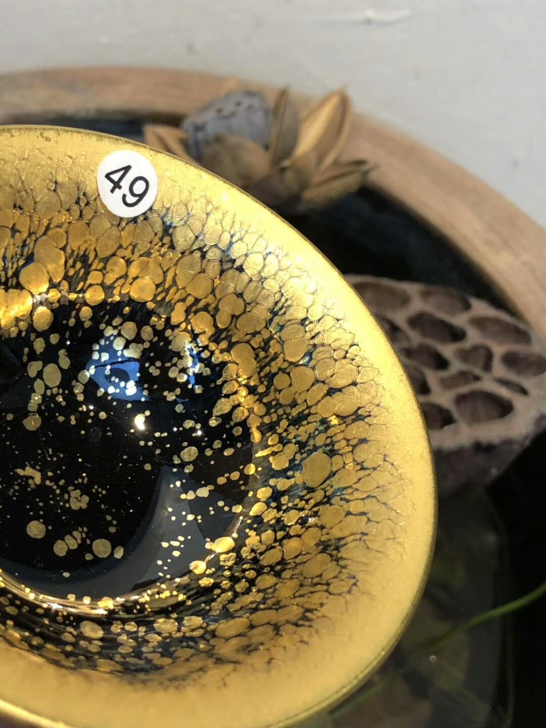 范澤鋒研究員級(jí)高級(jí)工藝美術(shù)大師  極品金油滴/鐵胎 撇口 口徑:9.5公分高5公分 收藏重器